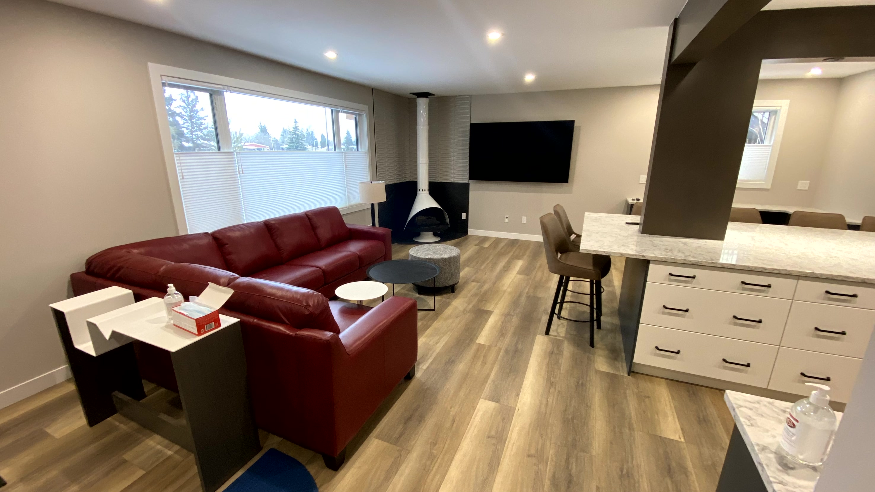 Cabinets & Countertops