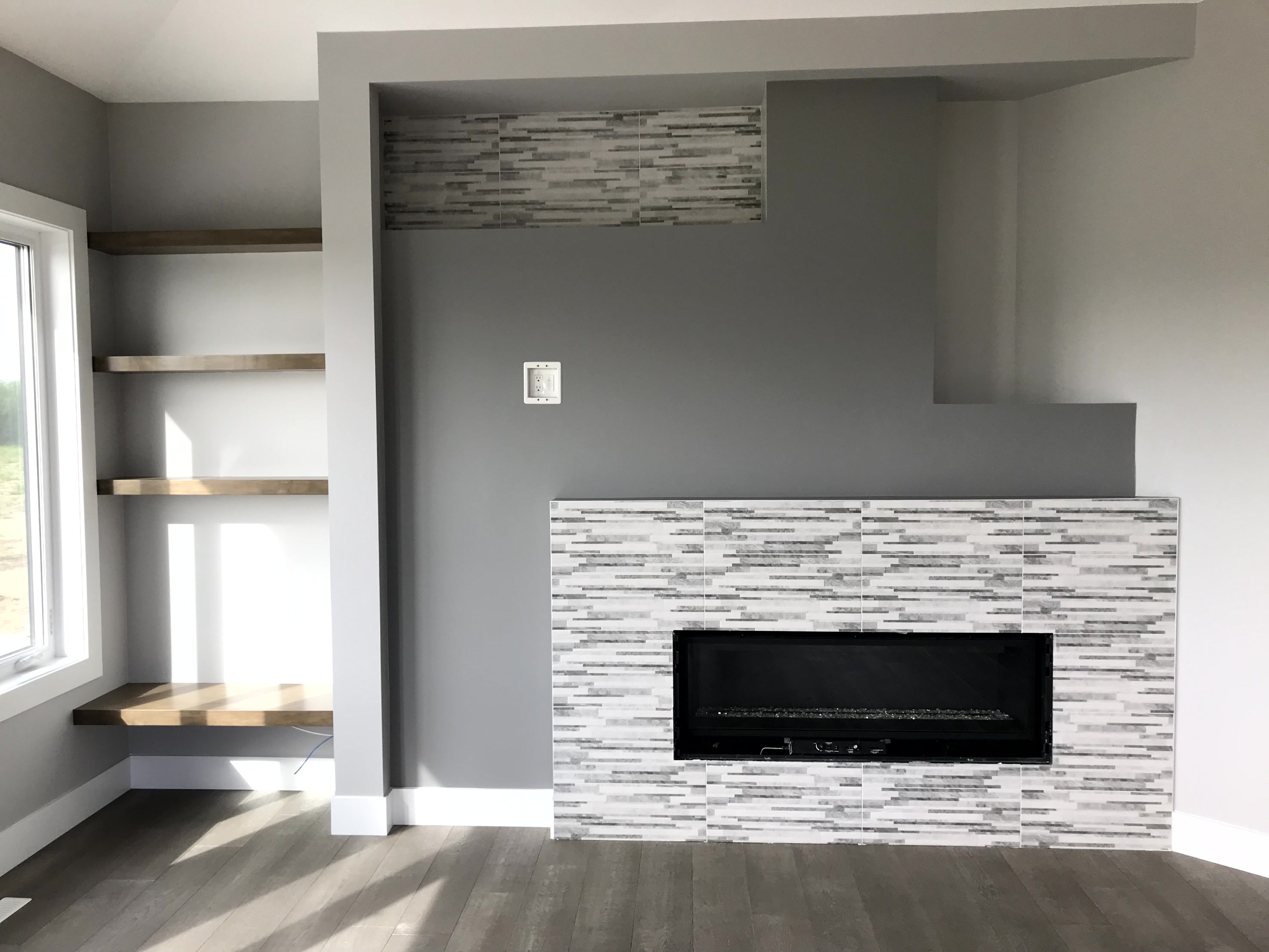 Shelving & Feature Walls