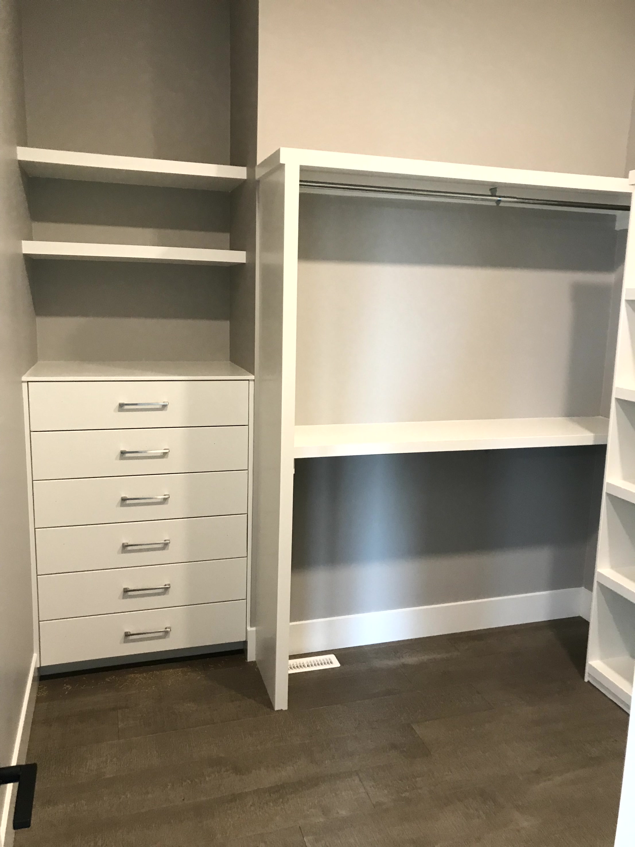 Shelving & Feature Walls